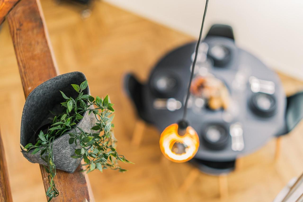 Maisonette-Wohnung Mit Freigelegtem Fachwerk Meckenbeuren Buitenkant foto